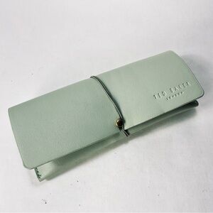 Ted Baker Soft Fold-over Eyeglasses Sunglasses Case Mint Green Elastic Closure